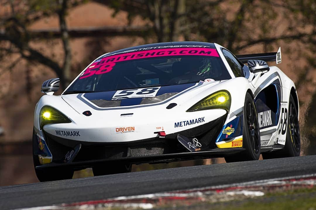 McLaren Automotiveさんのインスタグラム写真 - (McLaren AutomotiveInstagram)「Provisional McLaren 1-2-3 in GT4 at @BritishGT. @hhc_motorsport takes victory on its debut with the #57 570S GT4, followed by the #4 @tolmanmotorsport driven by #DDP pairing Josh Smith & James Dorlin in P2. The sister #58 @HHC_Motorsport sister car completes the podium in P3」4月22日 20時49分 - mclarenauto