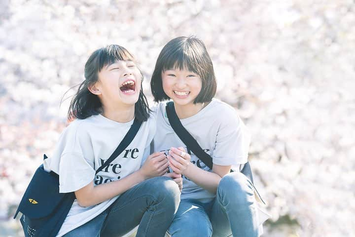 keiさんのインスタグラム写真 - (keiInstagram)「Fukuoka - Japan . . #friends #portrait #cherryblossom . . #bestjapanpics_ #tokyocameraclub #photo_shorttrip #igersjp #daily_photo_jpn #ig_phos #art_of_japan_  #team_jp_ #japan_daytime_view #photo_jpn #love_bestjapan  #canon_photos #good_portraits_world #canonasia #lovers_nippon_portrait #ig_japan #jp_portrait部 #空 #一眼レフ #仲良し #リンクコーデ #ポートレート #フレンズフォト #写真好きな人と繋がりたい #チェリフォト #桜 #写真撮ってる人と繋がりたい」4月22日 20時52分 - kei.photography