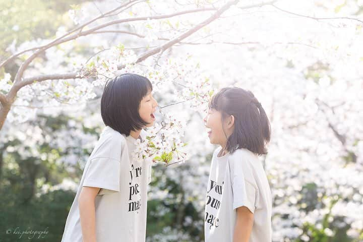 keiさんのインスタグラム写真 - (keiInstagram)「Fukuoka - Japan . . #friends #portrait #cherryblossom . . #bestjapanpics_ #tokyocameraclub #photo_shorttrip #igersjp #daily_photo_jpn #ig_phos #art_of_japan_  #team_jp_ #japan_daytime_view #photo_jpn #love_bestjapan  #canon_photos #good_portraits_world #canonasia #lovers_nippon_portrait #ig_japan #jp_portrait部 #空 #一眼レフ #仲良し #リンクコーデ #ポートレート #フレンズフォト #写真好きな人と繋がりたい #チェリフォト #桜 #写真撮ってる人と繋がりたい」4月22日 20時52分 - kei.photography