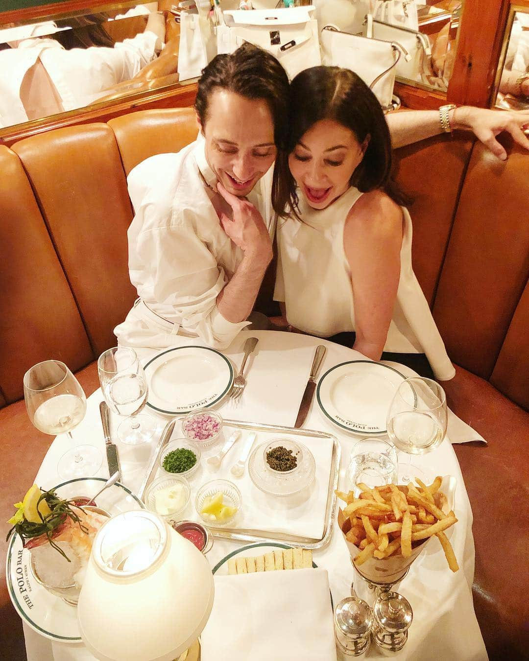 ジョニー・ウィアーさんのインスタグラム写真 - (ジョニー・ウィアーInstagram)「About last night. Caviar and French Fries with my dearest @megcarlozzi | @thepolobar | #polobar #caviar #fancy」4月22日 20時58分 - johnnygweir