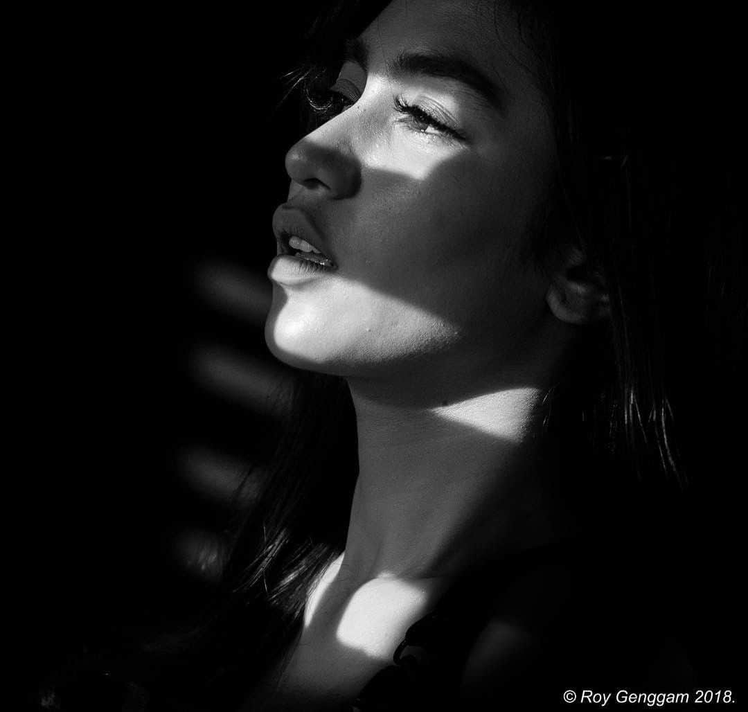 FUJIFILM INDONESIAさんのインスタグラム写真 - (FUJIFILM INDONESIAInstagram)「For a moment the evening sun slipped.  Captured using X-T3  Photo by: @roygenggam  #Fujifilm_id #GoFUJIFILM #XT3_id」4月22日 21時01分 - fujifilm_id