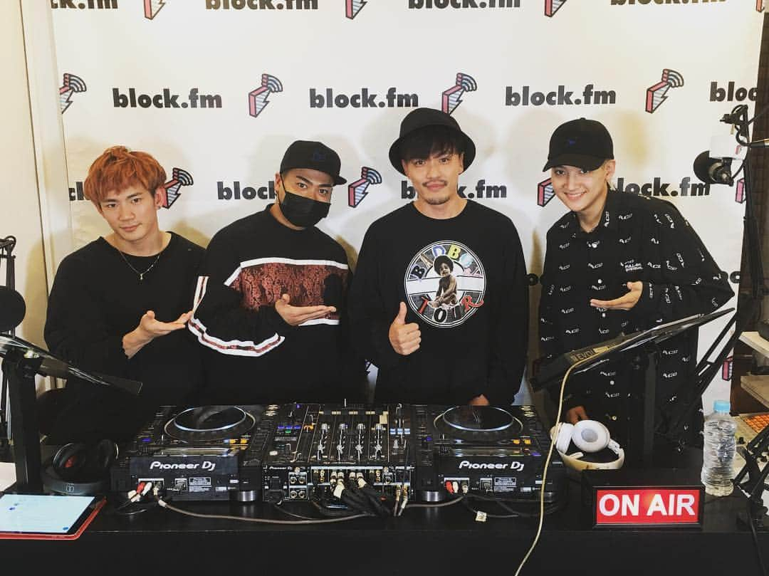 KEISEIさんのインスタグラム写真 - (KEISEIInstagram)「今日は @blockfm 「RMPG DOPE STATION」﻿ にて生出演でしたー！！！﻿ ﻿ リッキー、しょへ、宣教師の3人﻿ ありがどう！！！！﻿ ﻿ そして聴いてくれた皆さんも﻿ ありがとうございます！﻿ ﻿ 聴き逃した方もアーカイブで聴けるのかな。﻿ ﻿ 是非チェックしてくださいね！﻿ ﻿ そして昨日オーディション仙台に来てくれた皆さんありがとうございました！﻿ ﻿ 次は東京〜！﻿ ﻿ では！！ @the_rampage_official」4月22日 21時12分 - deep_keisei