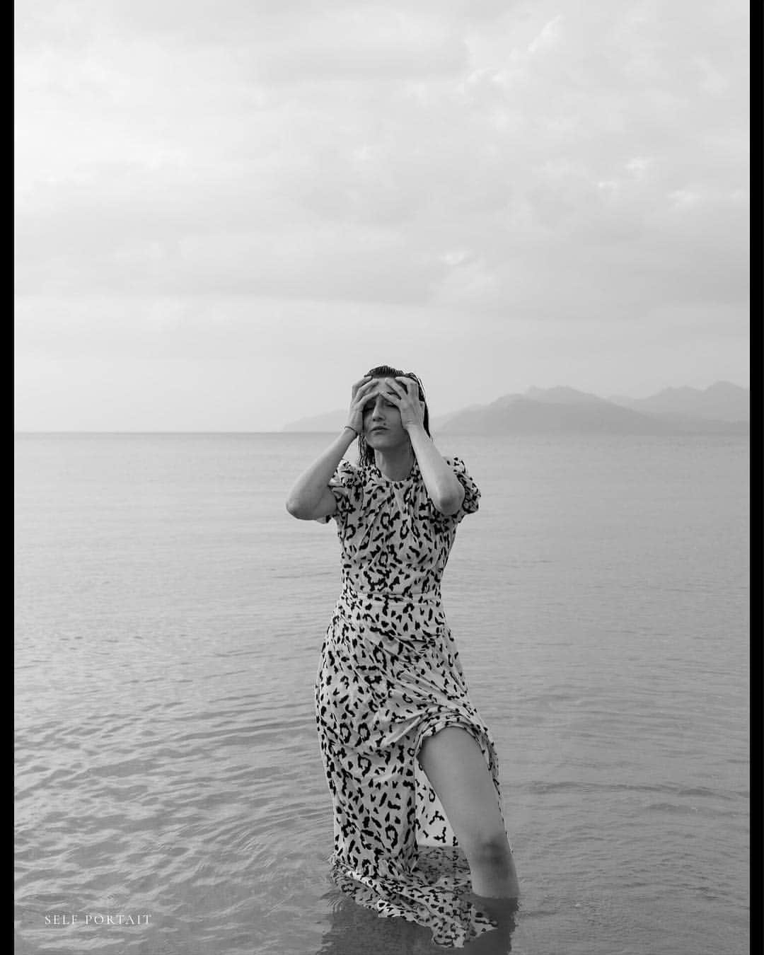 SELF PORTRAITさんのインスタグラム写真 - (SELF PORTRAITInstagram)「Another set of beautiful pictures of @eleonoracarisi by @ownwayofinspiration wearing LEOPARD PRINTED CREPE MAXI DRESS #sunseaSP」4月22日 22時22分 - mrselfportrait