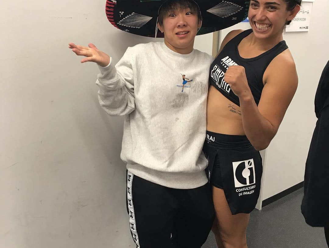 杉山しずかさんのインスタグラム写真 - (杉山しずかInstagram)「RIZIN15 #kanakomurata #rizin #vonfluechoke  #rizin15 #invictafc #yokohamaarena  #mma #fighter #tacos」4月22日 22時28分 - shizukasugiyama0211