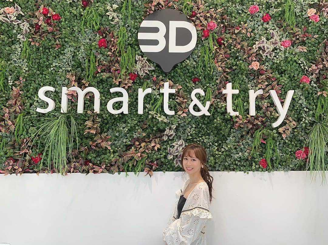 川本彩さんのインスタグラム写真 - (川本彩Instagram)「★★﻿ .﻿ .﻿ ワコール3Dスキャンで身体のサイズが1人で測定できちゃう次世代ポップアップに行ってきました🥳﻿ ﻿ お店で店員さんにサイズみてもらうの何か苦手だなぁって思ってる皆さま、ここなら個室で1人で測定出来るからとてもオススメ🥰！！﻿ ﻿ 測定データから自分のバストサイズだけではなくバストの形や体型特徴を測定できて﻿ AIが身体にあった下着をピックアップしてくれて、今までサイズだけ見てなんとなく下着買ってたわたしには新しい発見だらけで目から鱗な新発見ばかりでした😵✨﻿ ﻿ インスタの投稿見て来店された方にはオリジナルボトルがもらえるそうです🥛💓﻿ 令和まであと少しですね〜☺︎わくわく☺︎💓﻿ ・﻿ #ワコール_スポンサード #ワコール3D﻿ #5秒でわかるワタシのキレイ #ワコール #3d #AI  #AI接客 #表参道 #表参道ヒルズ #ペットボトル #令和 #下着 #ランジェリー  #ポップアップ﻿ #wacoal #omotesando #omotesandohills #popup﻿」4月22日 22時29分 - aya_kawamoto