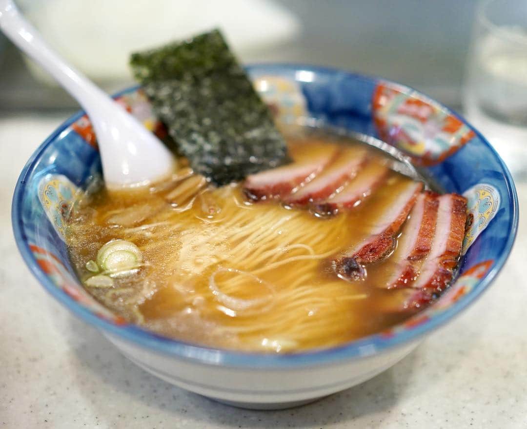 うどんが主食さんのインスタグラム写真 - (うどんが主食Instagram)「#うどんが主食 #中華そば #浜田山 #ラーメン　#チャーシュー #煮干し #グルメ #醤油 #美味い #玉子 #東京 #パイウォーター #foodstagram #Japan #washoku #fashion #food #ramen #noodle #noodles #soup #amazing #good #nice #beauty #beautiful #fashion #nice #gourmet」4月23日 9時17分 - alwaysudon