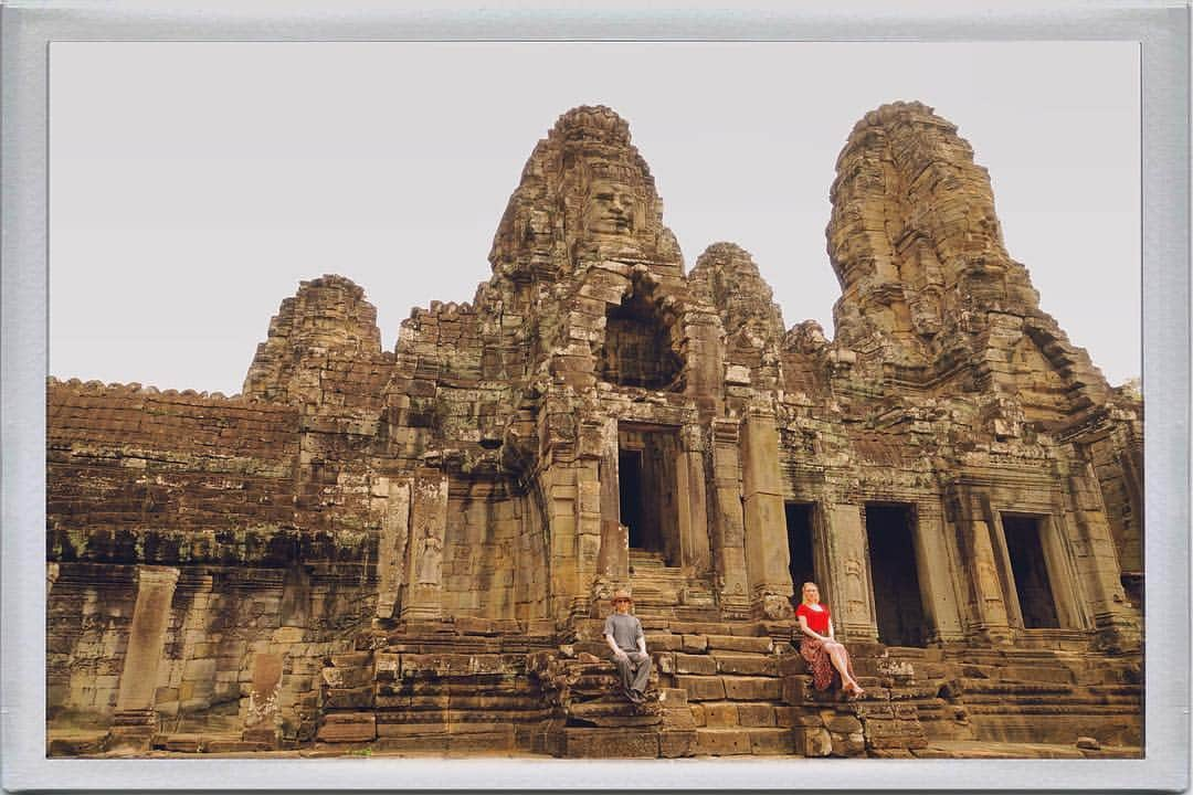 クレア・グラントさんのインスタグラム写真 - (クレア・グラントInstagram)「Just doing cool things with my person. #AngkorThom」4月23日 8時18分 - claregrant