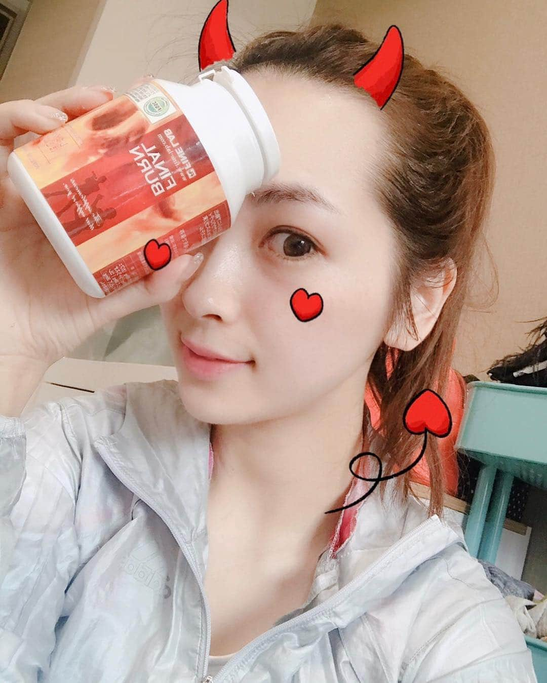 殿倉恵未さんのインスタグラム写真 - (殿倉恵未Instagram)「･ おはようございます🌞 最近は過去最高body目指して日々筋トレする日々🏋️‍♀️ にしてもこのファイナルバーン胃が燃えて汗めっちゃ出る😳👏(笑) 暖かくなってきたし、今日も頑張りましょう💪✨ ･ #vady堂島#VADY#筋トレ女子#筋トレ#有酸素運動#ファイナルバーン#ダイエット#もうすぐ三十路#綺麗な三十路迎えるぞ」4月23日 8時27分 - megumi_tonokura722