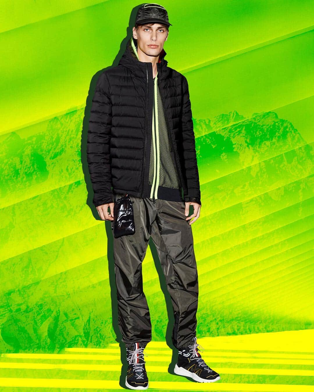 モンクレールさんのインスタグラム写真 - (モンクレールInstagram)「The Dreux jacket mixes Moncler’s fabrics of choice while experimenting with design, while a neon Cardigan combines high quality yarn with iconic nylon. _ Find Moncler's new collection through the link in bio.  #Moncler」4月23日 0時49分 - moncler