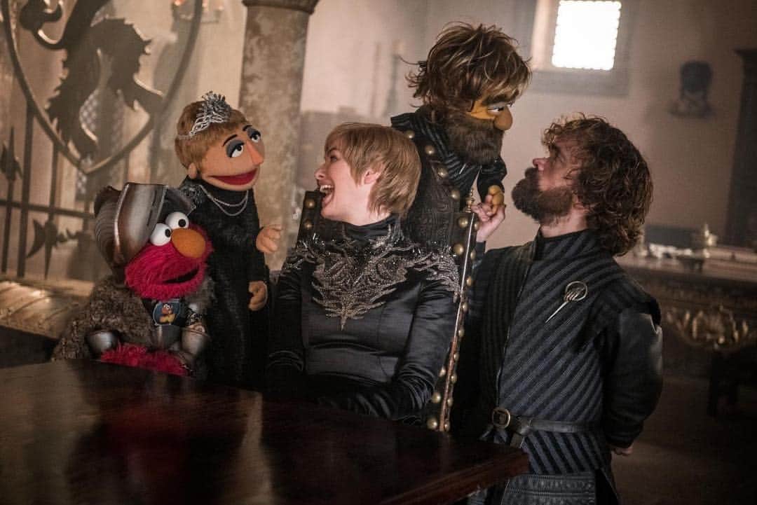ピーター・ディンクレイジのインスタグラム：「Game of Thrones @ Sesame Street」