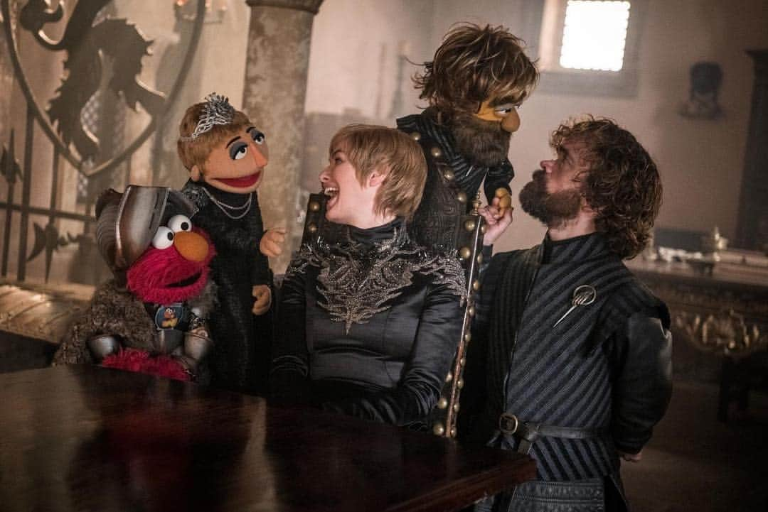 ピーター・ディンクレイジさんのインスタグラム写真 - (ピーター・ディンクレイジInstagram)「Game of Thrones @ Sesame Street」4月23日 4時20分 - peterdinklage