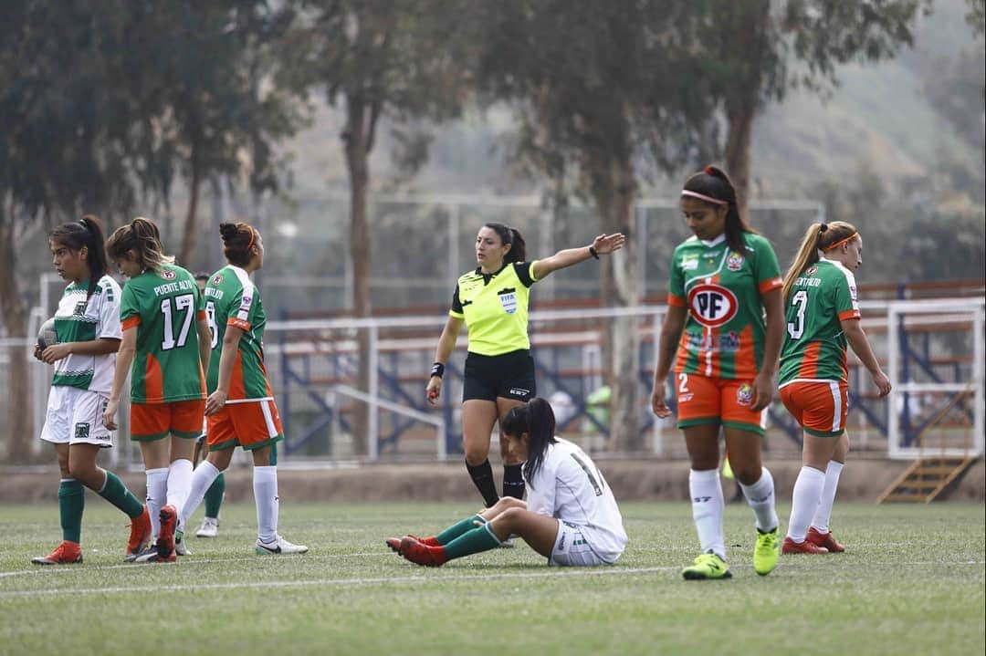 サッカー チリ代表チームさんのインスタグラム写真 - (サッカー チリ代表チームInstagram)「Revisa lo mejor del triunfo de @deportes_temuco_oficial ante @cobresaloficial en el complejo Amador Donoso por la serie Adulta de la #PrimeraDivisionFemenina🏆 📸Fotografías: Carlos Vera / Comunicaciones ANFP」4月23日 4時31分 - campeonatochi