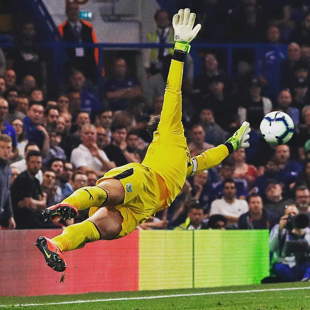 プレミアリーグさんのインスタグラム写真 - (プレミアリーグInstagram)「✈️ . #PL #CHEBUR」4月23日 6時31分 - premierleague