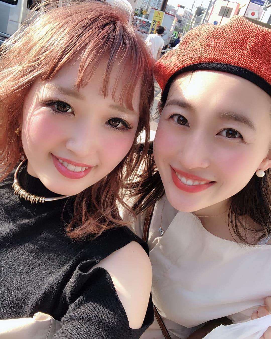 馬淵優佳さんのインスタグラム写真 - (馬淵優佳Instagram)「中学の同級生と新大久保へ🥰 韓国料理っていきなり無性に食べたくなる。 このあとお腹壊して電車の中で悶絶🥵 トイレに行けない時の腹痛ほど辛いものはないですよね笑 #新大久保#ランチ#韓国料理#でりかおんどる」4月23日 17時18分 - mabu0205