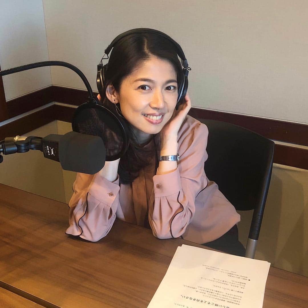 純名里沙さんのインスタグラム写真 - (純名里沙Instagram)「今日は、一件取材を受けた後、東京FMにてレギュラー番組『ジブラルタ生命 Heart to Heart 〜ありがとう、先生！』の収録でした！ ・ なんとも楽しく、スムーズに終了^ - ^✨♪今日も、皆様に感謝！ ・ 番組は、月・水・金の朝7:19〜✨ いい言葉満載でお届け中！ 是非、お聴きくださいね＾＾ ・ #純名里沙 #risajunna  #tfm #東京FM #ありがとう #先生 #ジブラルタ生命」4月23日 17時50分 - risajunna3158