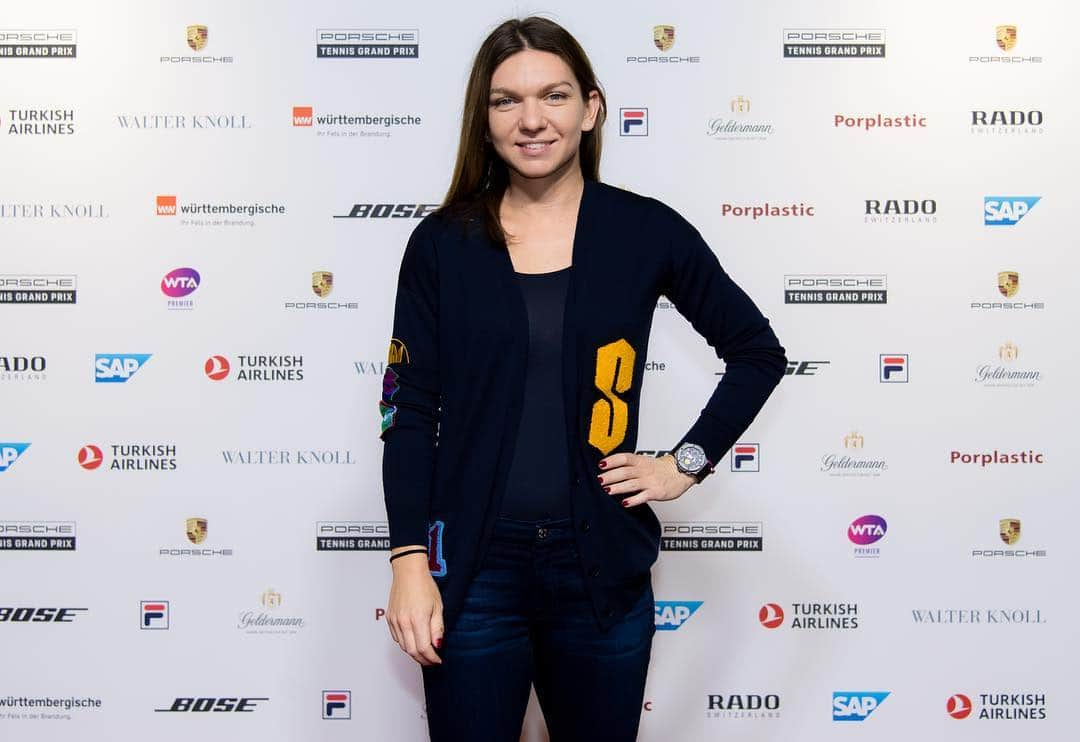 WTA（女子テニス協会）さんのインスタグラム写真 - (WTA（女子テニス協会）Instagram)「An amazing night at the @porschetennis player party 💃🤩」4月23日 17時56分 - wta