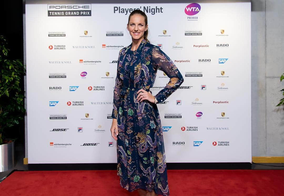 WTA（女子テニス協会）さんのインスタグラム写真 - (WTA（女子テニス協会）Instagram)「An amazing night at the @porschetennis player party 💃🤩」4月23日 17時56分 - wta