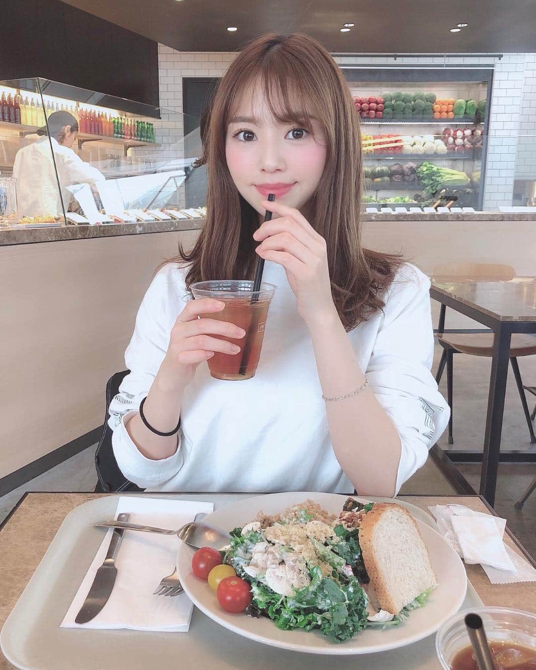 加田穂乃華のインスタグラム：「#lunch 🥗🍴❤︎」