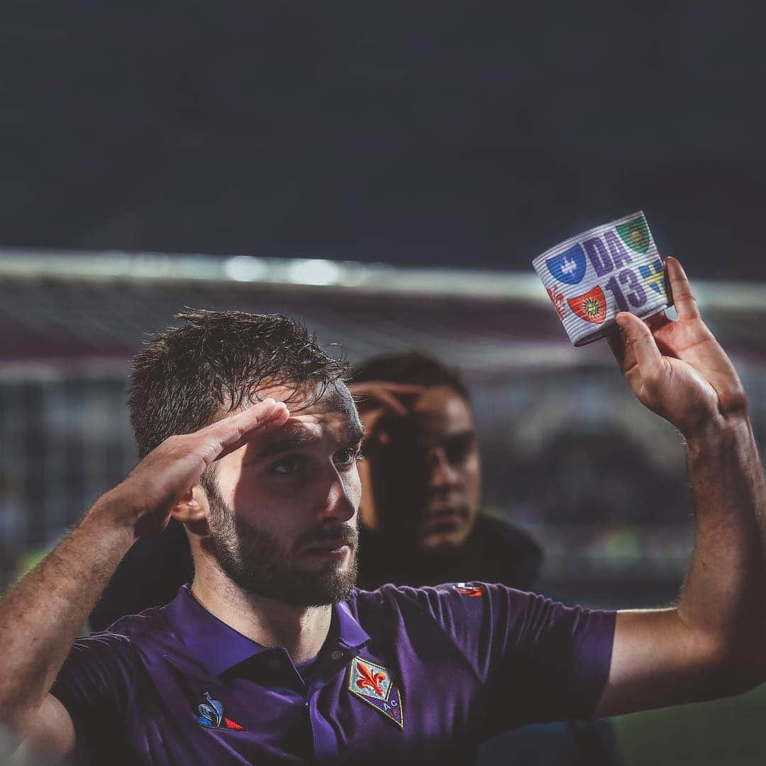 ACFフィオレンティーナさんのインスタグラム写真 - (ACFフィオレンティーナInstagram)「"CONTA SOLO #VINCERE"  @germanpezzella  #NoiSiamoFirenze ⚜️ #InsiemeSiamoPiùForti」4月23日 18時14分 - acffiorentina