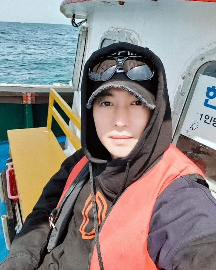 キム・ヒョンジュンさんのインスタグラム写真 - (キム・ヒョンジュンInstagram)「제주도에서  #KIMHYUNJOONG  #김현중  #キムヒョンジュン」4月23日 18時31分 - hyunjoong860606