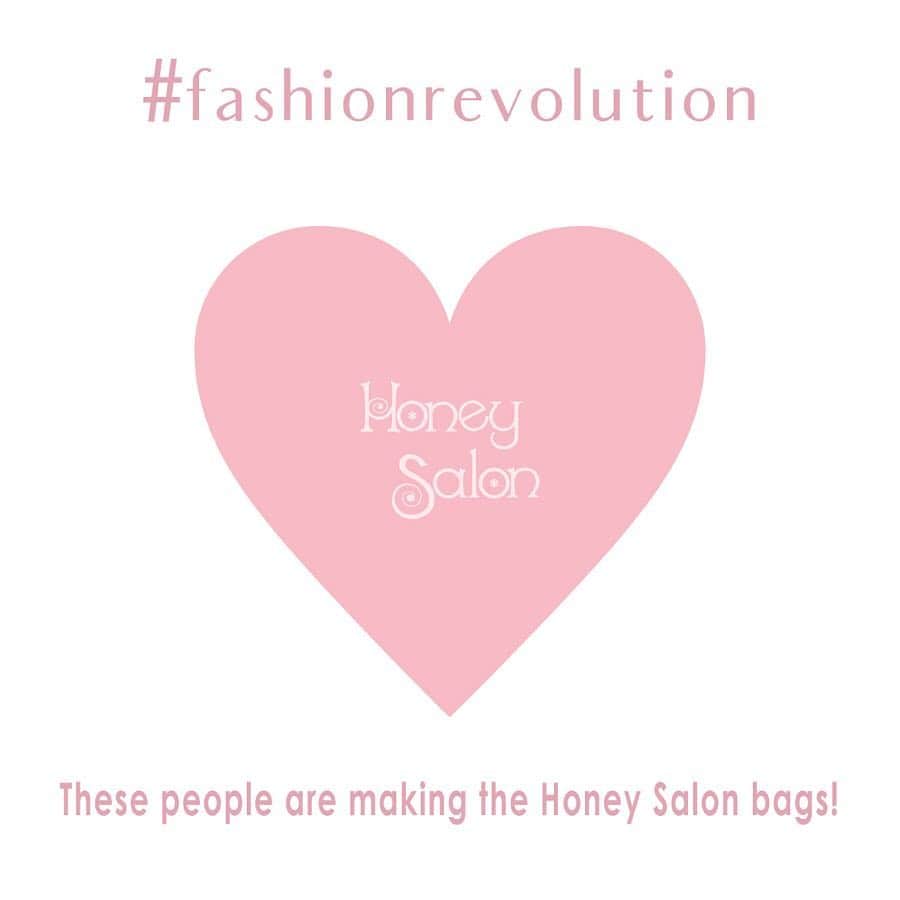 のインスタグラム：「. . @moo.0523  @honeysalon_pr_yoshida . . Honey Salon by foppishのBAGを 作ってくださっている、生産者の皆さん。 私たちストライプインターナショナルは 生産者の皆さんも セカンドファミリー（もうひとつの家族 ） という認識で物作りを行っています。 . . #imadeyourclothes  #fashionrevolution  #honeysalonbyfoppish  #honeysalon . . @stripe_imadeyourclothes」