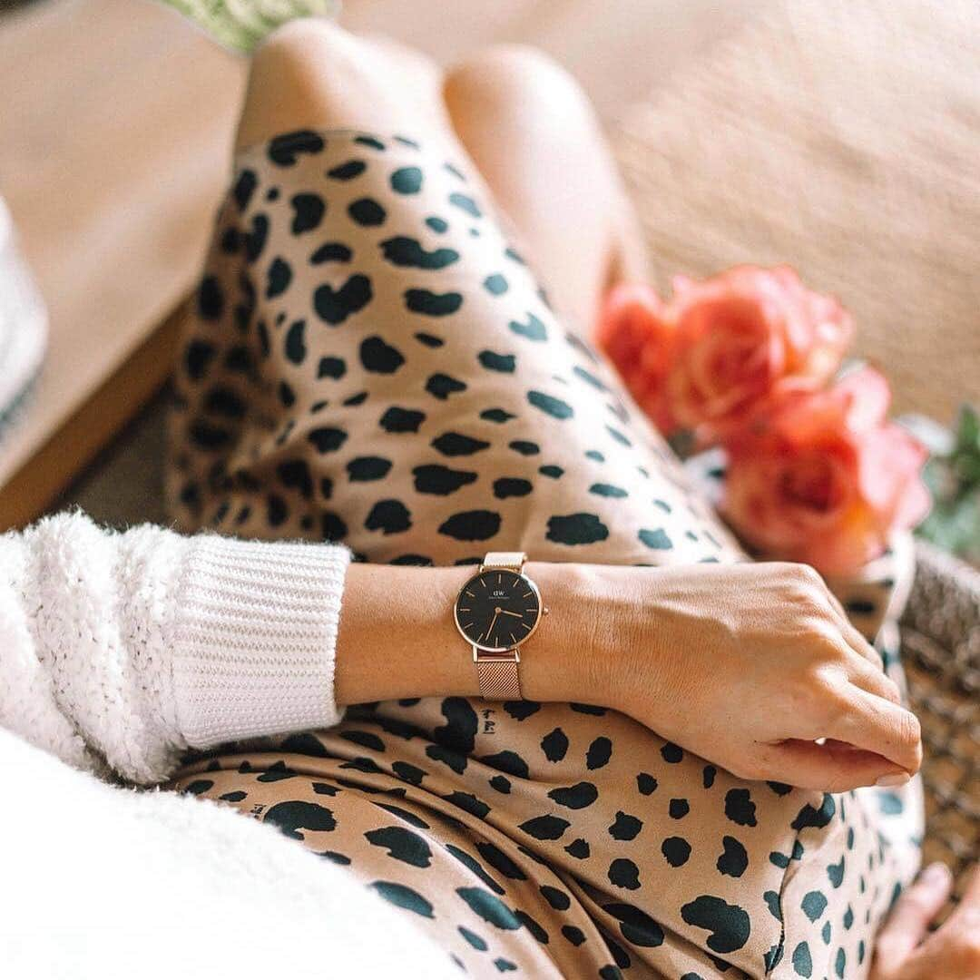 ダニエルウェリントンさんのインスタグラム写真 - (ダニエルウェリントンInstagram)「Congratulations to @thealohababe on being our #DWPickoftheDay! Make sure that you tag your photos with #DanielWellington for a chance to get featured, and visit danielwellington.com to find your favorites and local stores.」4月23日 18時33分 - danielwellington