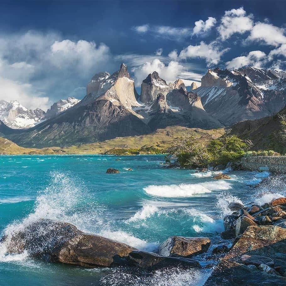 BEAUTIFUL DESTINATIONSさんのインスタグラム写真 - (BEAUTIFUL DESTINATIONSInstagram)「"I took this photo long ago during my first exploration of Torres del Paine, but it still reminds me of Patagonia winds..." Do you have a photo of a favorite destination that always brings you right back? (📷: @danielkordan📍: Torres del Paine)」4月23日 9時35分 - beautifuldestinations