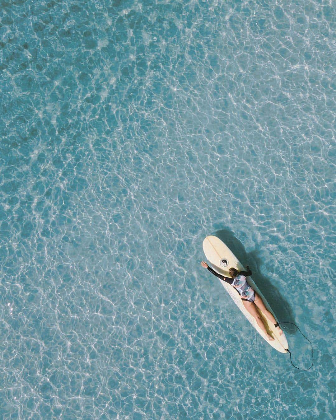 ロキシーさんのインスタグラム写真 - (ロキシーInstagram)「The view from above with @vagabondhearts #regram #POPsurf」4月23日 10時00分 - roxy