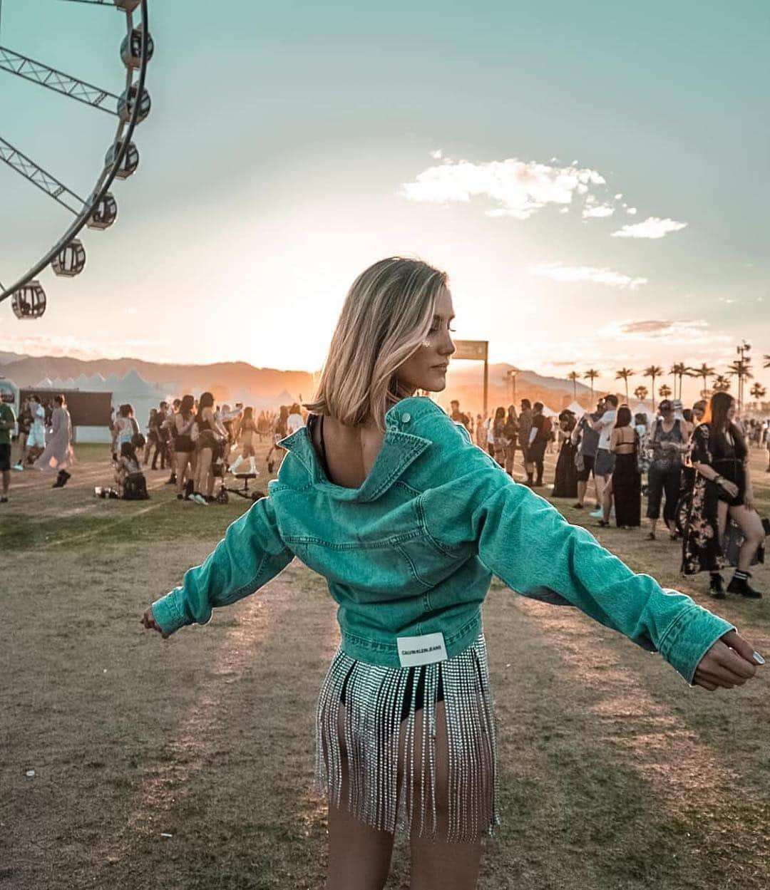 Calvin Kleinさんのインスタグラム写真 - (Calvin KleinInstagram)「It’s time to say goodbye, #Coachella2019 🔺Thank you to everyone who visited the #MYCALVINS HOUSE this week, and those who shared their #festivalstyle looks with us. Until next year... 📷@isaybela ⠀⠀⠀⠀⠀⠀⠀⠀⠀⠀⠀⠀⠀⠀⠀⠀⠀⠀⠀⠀⠀⠀⠀⠀⠀ #CKCOACHELLA, out ✌🏼」4月23日 10時13分 - calvinklein