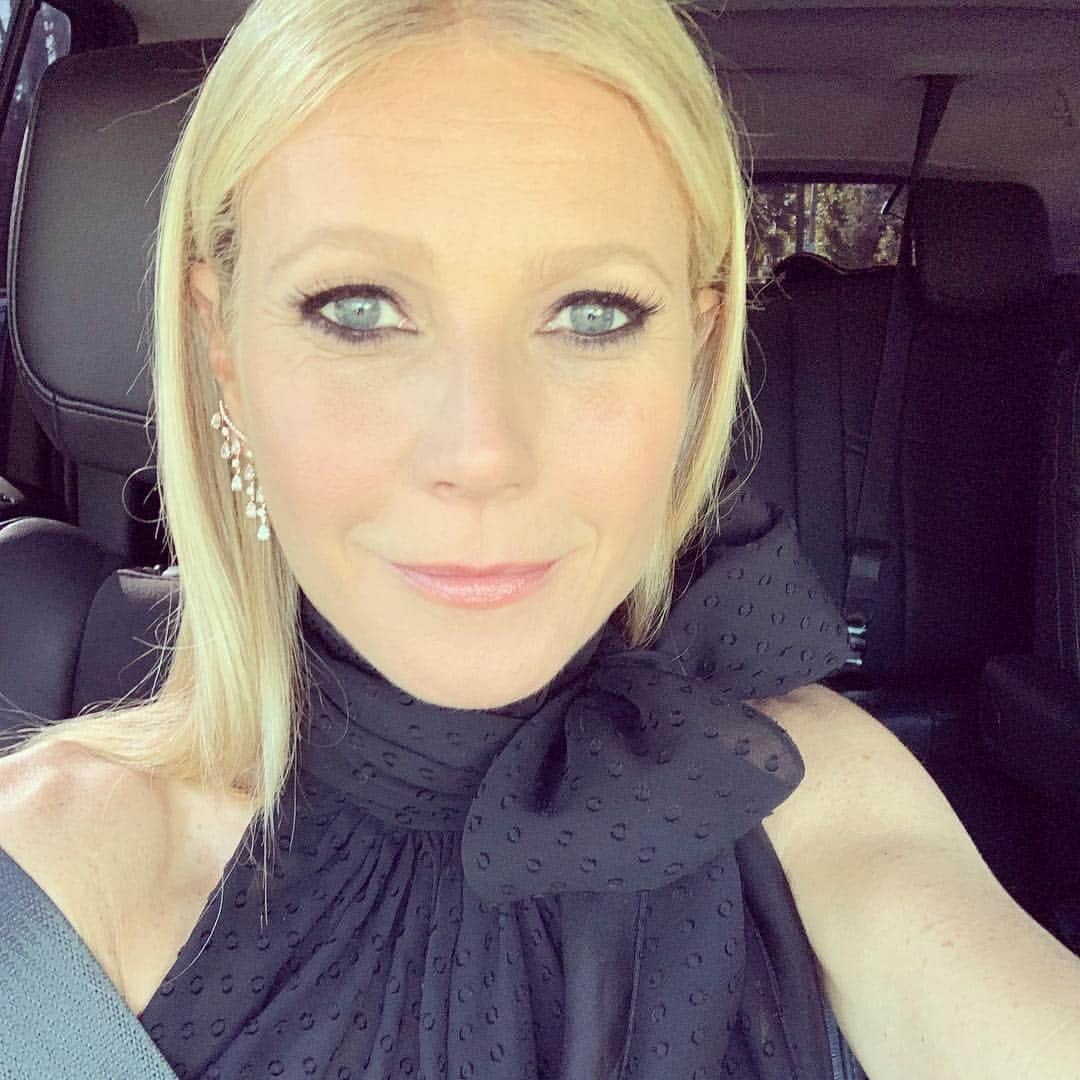 グウィネス・パルトローさんのインスタグラム写真 - (グウィネス・パルトローInstagram)「On my way to the #avengersendgame red carpet in #glabel 💘」4月23日 10時24分 - gwynethpaltrow