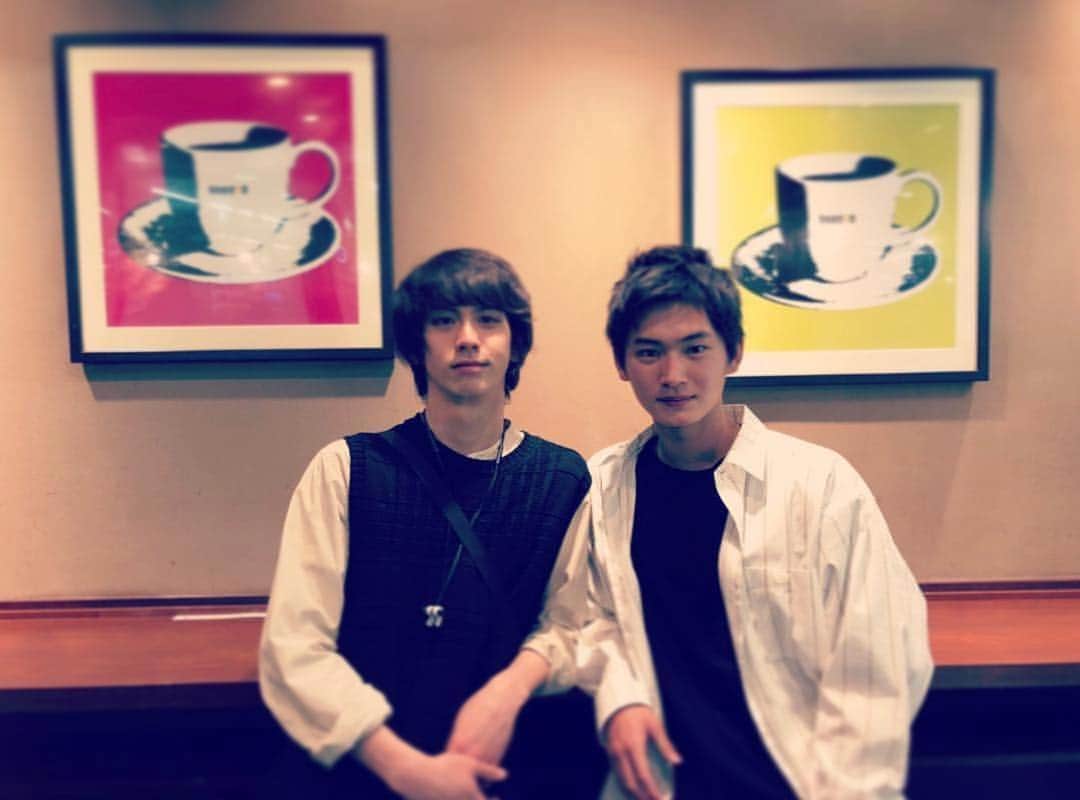 押田岳さんのインスタグラム写真 - (押田岳Instagram)「おれものせちゃう。」4月23日 10時32分 - oshidagaku
