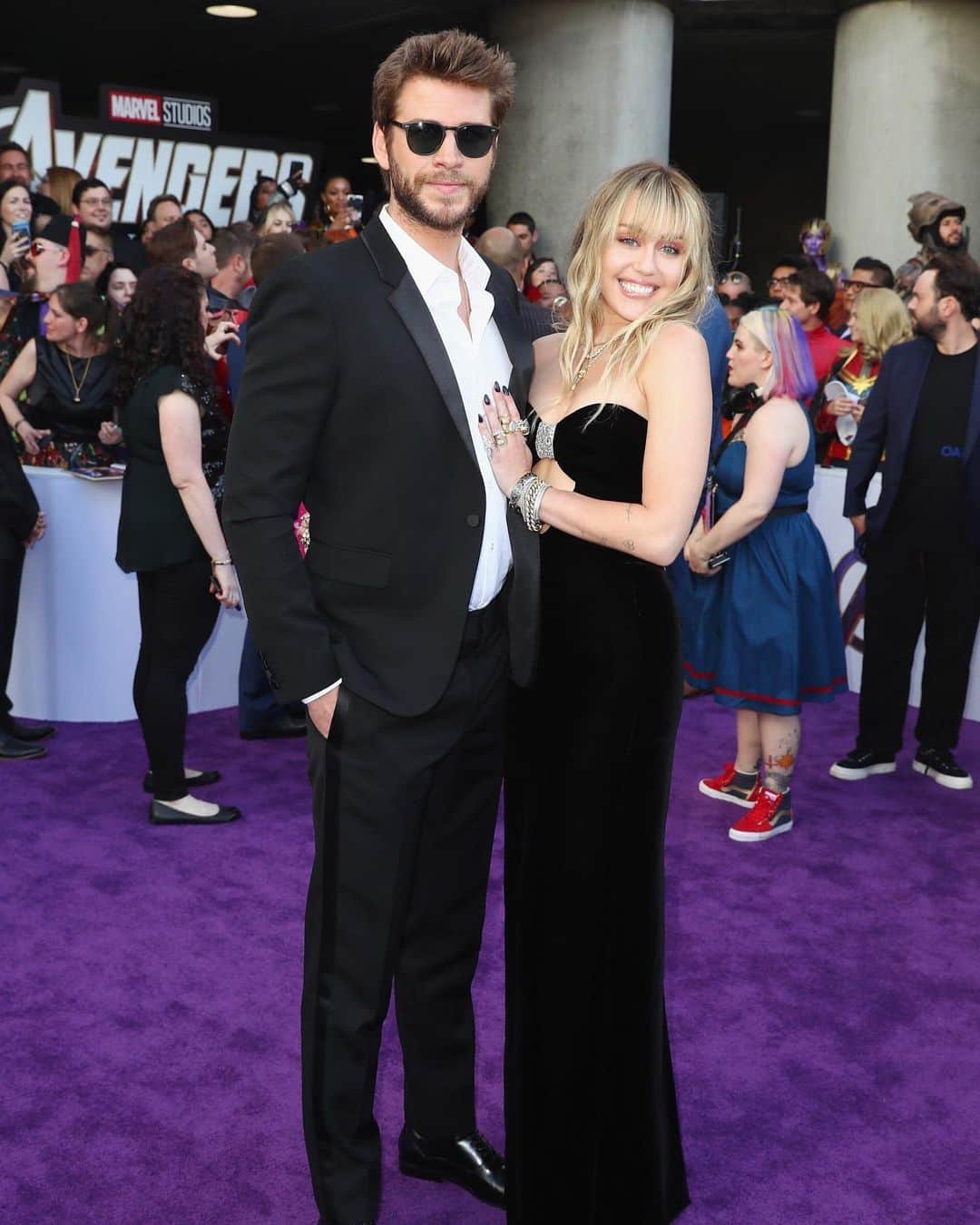 People Magazineさんのインスタグラム写真 - (People MagazineInstagram)「Family date night! 💕 The Hemsworth brothers, Liam and Chris, along with their leading ladies, Miley Cyrus and Elsa Pataky, hit the red carpet for the #Avengers: Endgame premiere in L.A.—and looked radiant as always. 😎 |📷: Joe Scarnici/Getty for Audi, Jon Kopaloff/Getty」4月23日 11時09分 - people