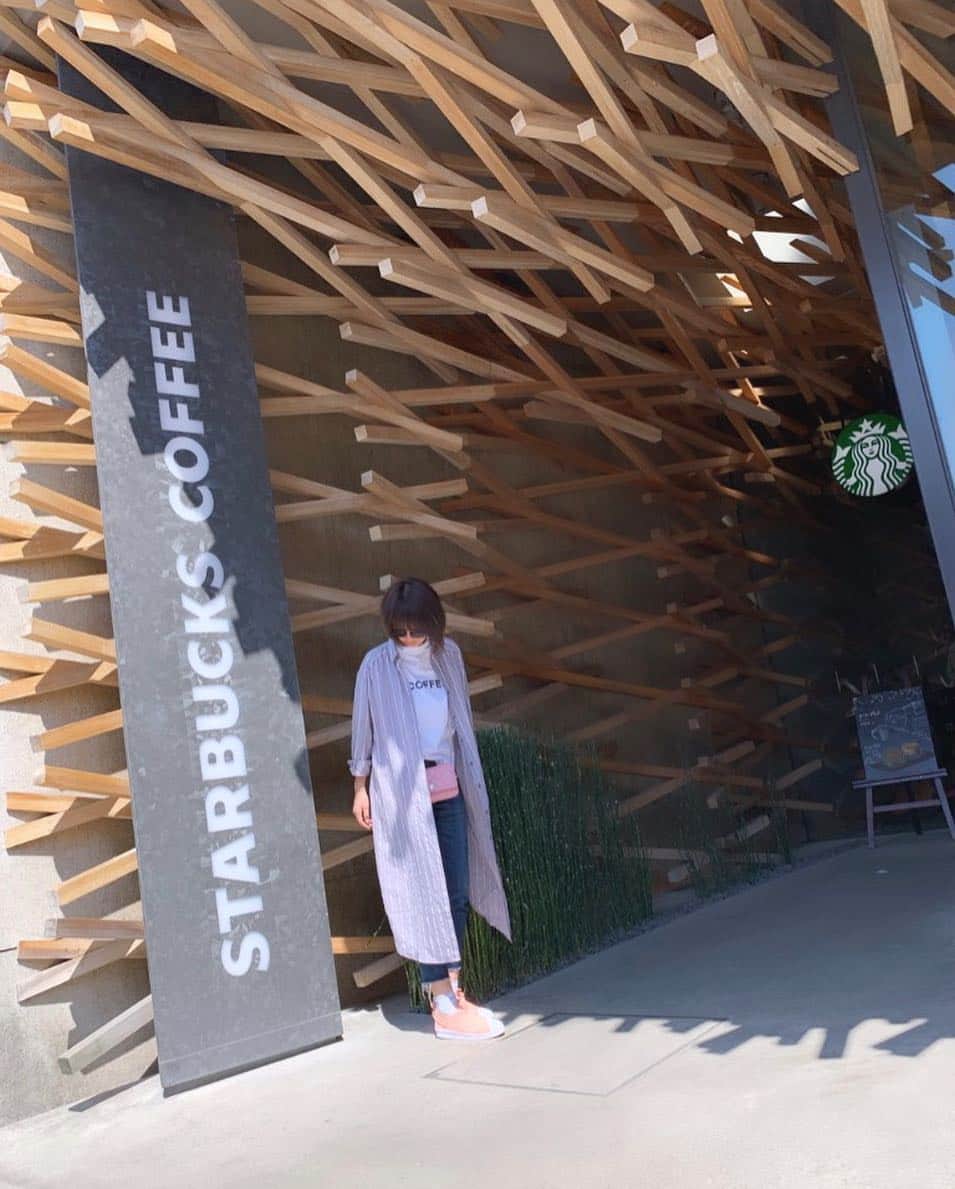 足立かりんのグルメインスタ