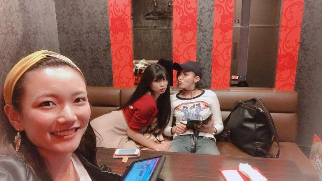 森園れんさんのインスタグラム写真 - (森園れんInstagram)「2014エスロード♥ 🍑と🦀来れなくなっちゃって残念( ；꒳​； ) またリスケして今度は5人でご飯いこーねー！！ #元レースクイーン」4月23日 11時23分 - ren__m