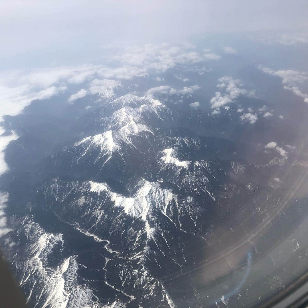 ゴンさんのインスタグラム写真 - (ゴンInstagram)「富士山🗻日本一の山 peach安いなぁ〜(^^)」4月23日 11時42分 - bicsmalln_gon