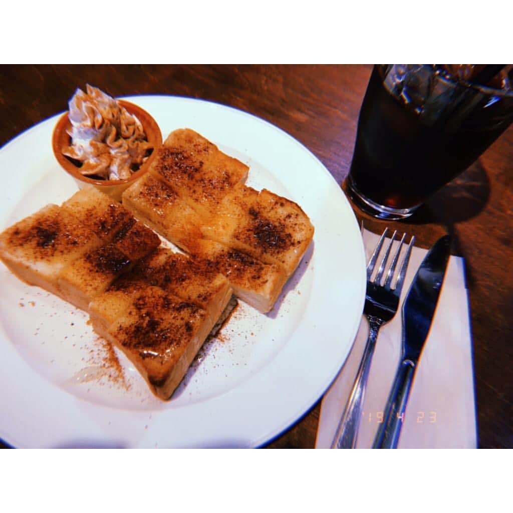 林唯衣のグルメインスタ