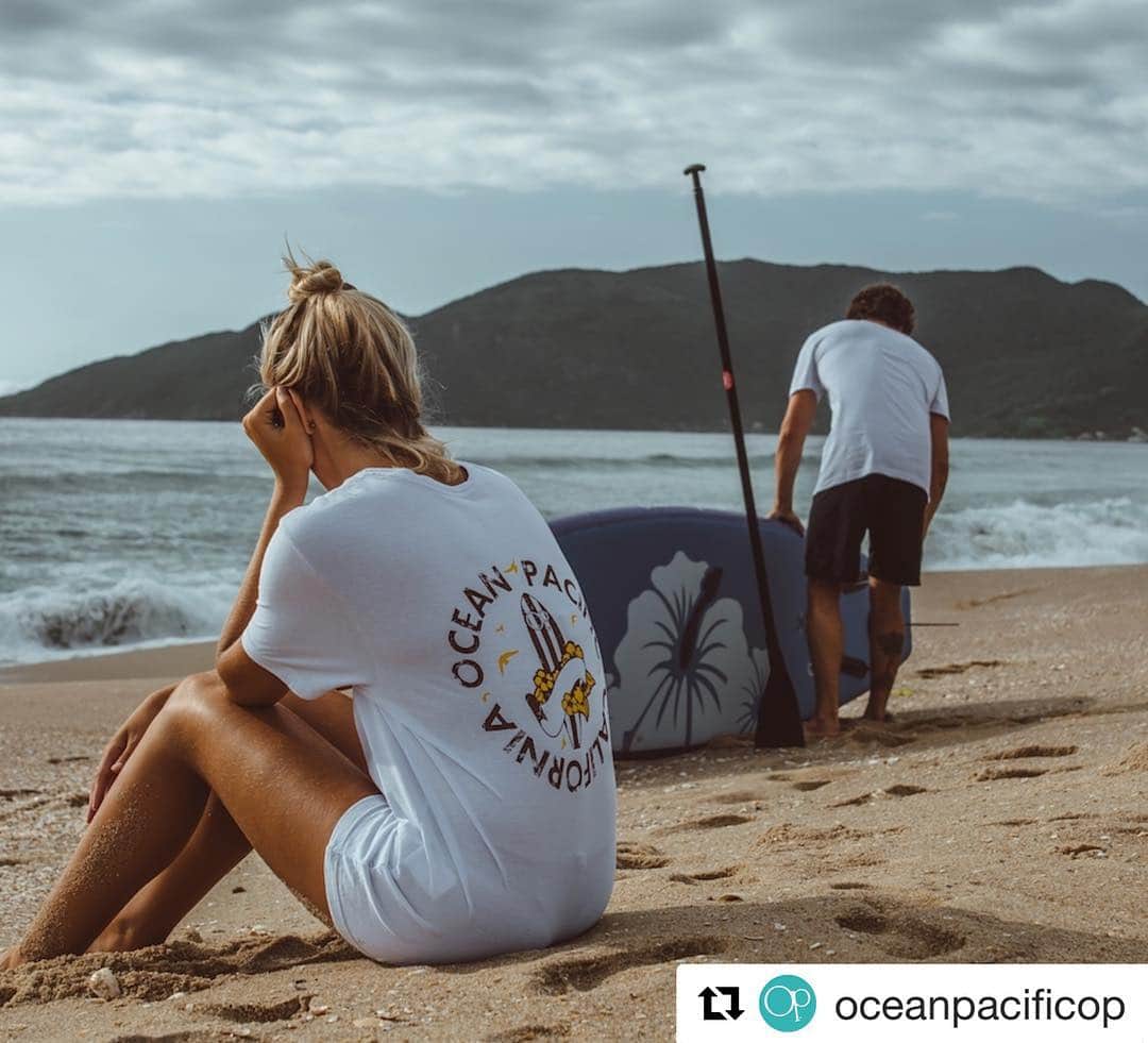 Op oceanpacific Japanさんのインスタグラム写真 - (Op oceanpacific JapanInstagram)「#Repost @oceanpacificop with @get_repost A bad day surfing is better than a good day working #op #oceanpacific • #newcollection #knitwear #madeinitaly #lookoftheday #outfit #look #womenswear #surf #surfwear #friends #love #goodvibes #surfing #hoodie #hangloose #ocean #オーシャンパシフィック #スウェット #コーディネート #サーフコーデ #サーフファッション #カジュアルコーデ #ファッション #秋 #冬 #カジュアル #サーフ」4月23日 12時34分 - opjapanofficial