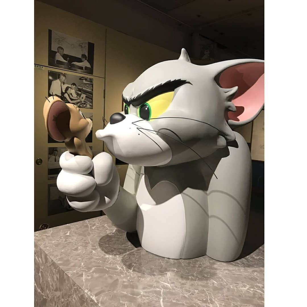 9GAGさんのインスタグラム写真 - (9GAGInstagram)「Tom and Jerry 80th anniversary exhibition in Matsuya Ginza, Japan. #トムとジェリー展 #tomandjerry #9gag @takemymoney」4月23日 18時53分 - 9gag