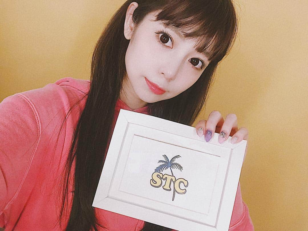 吉澤友貴さんのインスタグラム写真 - (吉澤友貴Instagram)「久々に @stc.yoyogi さんへ❤️ コルギしてもらってスッキリ小顔なった🥰 グリグリゴリゴリされるのが痛気持ちよくて最高✨ 育乳マッサージもほんとおすすめです☺️❤️ 、 、 #小顔#コルギ#小顔マッサージ#育乳マッサージ#美顔#美肌#YukiBeautyCosme」4月23日 14時48分 - yuki_yoshizawa_