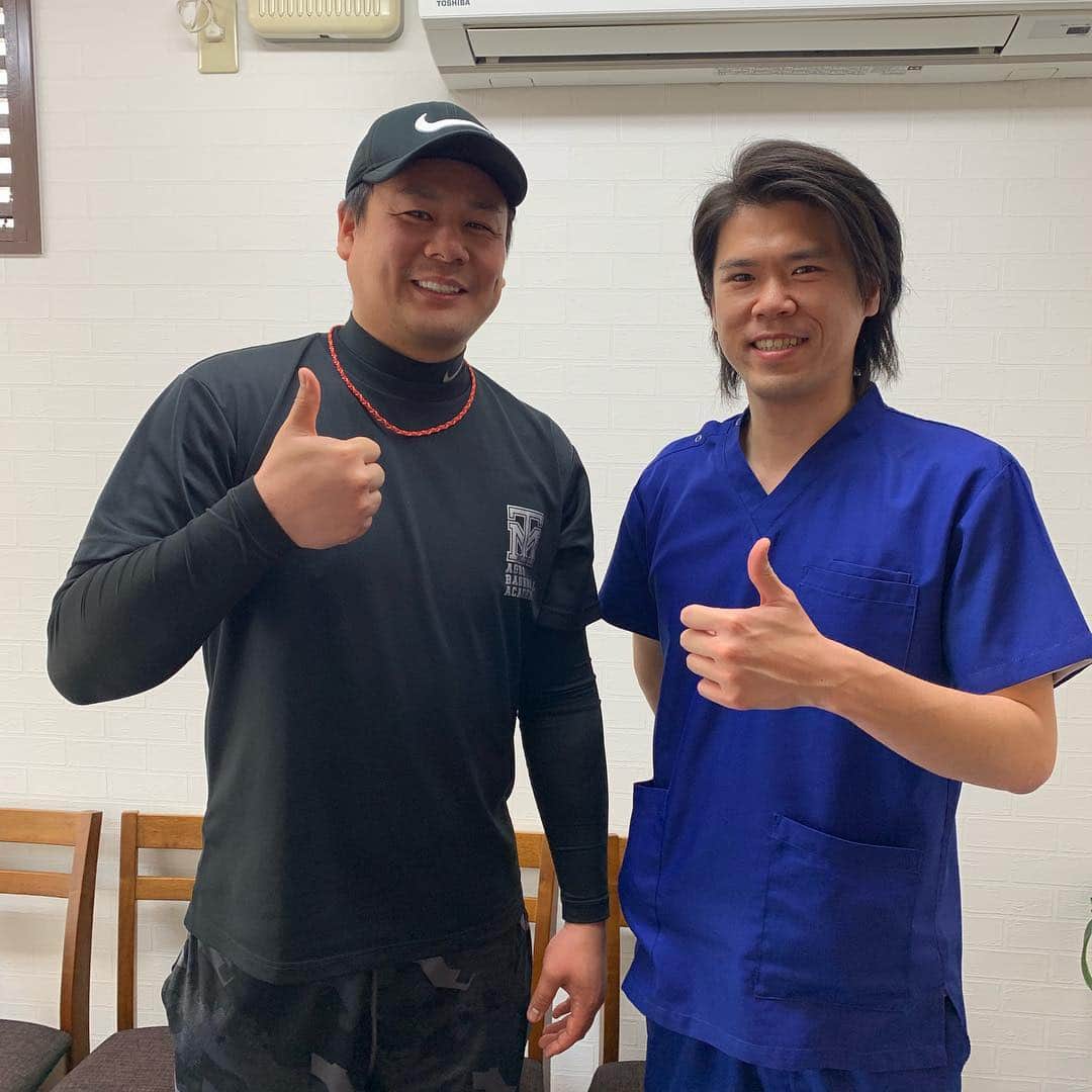 増渕竜義のインスタグラム：「今日も行ってきました^ ^ ボディメンテナンス😊 ↓ちいさな整体院↓ https://rac-n.com/  引き続き僕の投稿を見たと言ってもらえると割引されます^ - ^  #野球#スポーツ#プロ野球#増渕竜義#整体#赤羽#ちいさな整体院」
