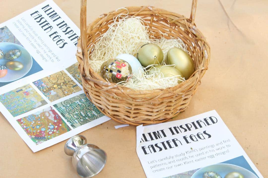磯部映見さんのインスタグラム写真 - (磯部映見Instagram)「Happy 🐣 Klimt inspired Easter Eggs @littleartistsleague 🥕 #littleartistsleague #easter #クリムト」4月23日 15時12分 - aimee_isobe