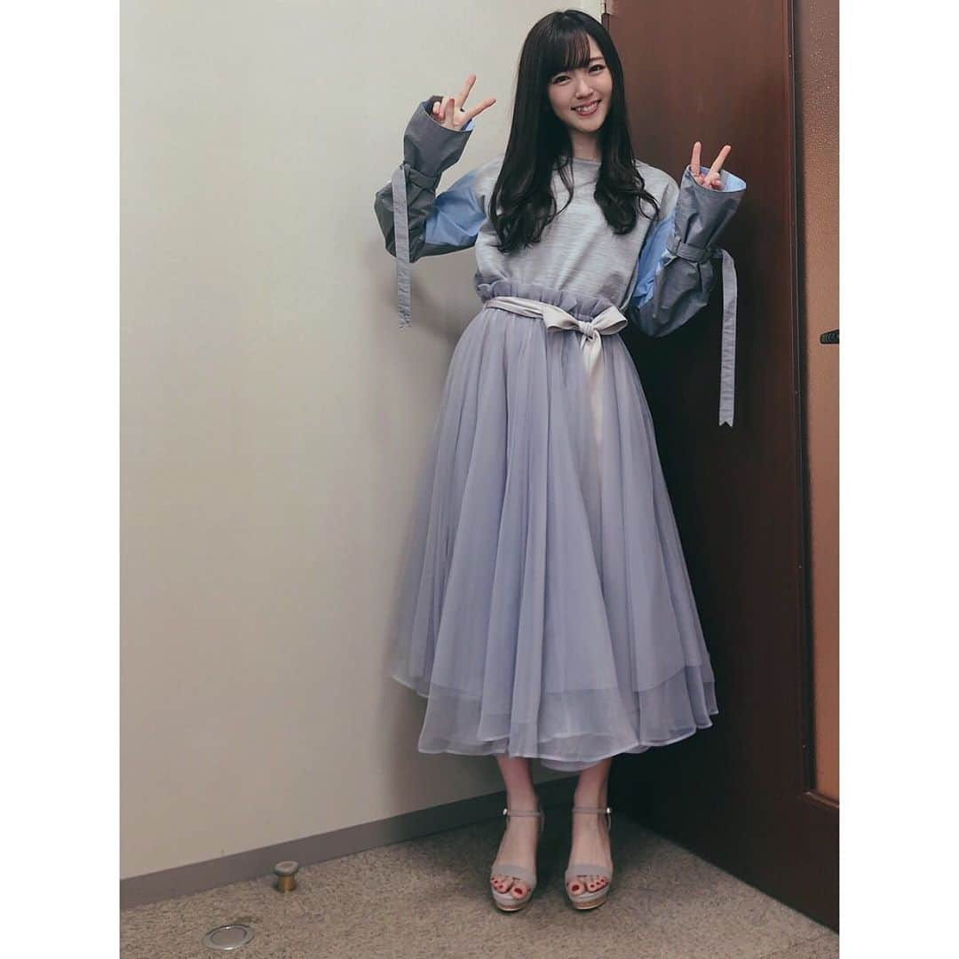 鈴木愛理さんのインスタグラム写真 - (鈴木愛理Instagram)「✴︎ NHK大阪『ぐるっと関西おひるまえ』ありがとうございました💗 . 今夜は19:57〜NHK『うたコン』に出演します！！五木ひろしさんとのデュエットの他にも、まさかのあの曲を1人で歌ったり、、、？！😳お見逃しなく！！！ #後輩の #つばきファクトリーも出るよ！ #絶対みてね！！！！ #衣装はタグ付けしました💗」4月23日 16時19分 - airisuzuki_official_uf