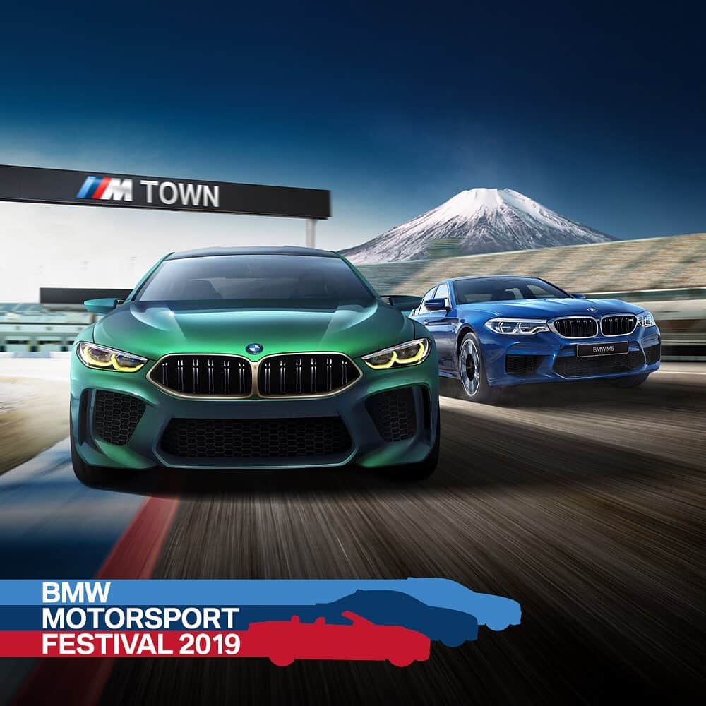 のインスタグラム：「. 全身を駆け巡るアドレナリンを、富士スピードウェイで。 BMW MOTORSPORT FESTIVAL 2019のチケットが、ついに販売開始！ . プロドライバーが運転するBMW MやTeam Studie RACING CARに同乗するスリリングなプログラムや、BMWのハンドルを自分で握りレーシングコースを走行できるエキサイティングなプログラムなど、様々なコンテンツをご用意。 . 人気のプログラムは数量限定・事前販売のみとなっておりますので、お早めにお買い求めください。 . チケットは @bmwjapan アカウントトップのURLをタップして、BMW公式サイトよりお買い求めいただけます。 . さらなる昂奮を手にしたMの祭典へ、ぜひお越しください。 . #M_TOWNJP  #Motorsportfes2019  #drifting #motorsports #tokyodrift #富士スピードウェイ . #BMW #駆けぬける歓び #BMWJapan #BMWWorld #BMWPost #BMWgram #BMWlovers #BMWlife #BMWlove #BMWforlife #BMWcar」
