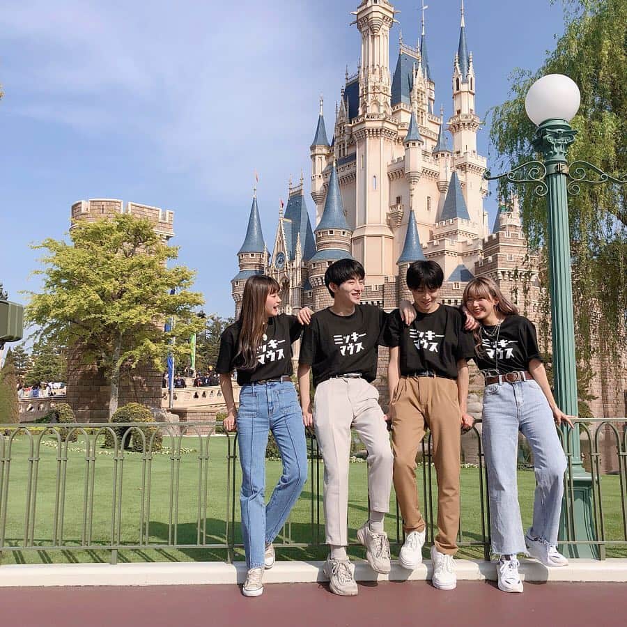 Mimさんのインスタグラム写真 Miminstagram 4人でお揃いディズニー Tokyodisneyland Disneyland Photo Instagood Fashion ディズニーランド ミッキーマウス 4月23日 19時00分 Mim 11 11