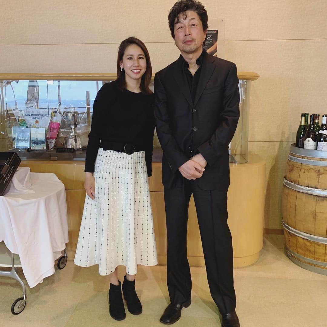のインスタグラム：「先日のイベントで#中村雅俊 さんと📸 テレビでずっと拝見していたのでお会いできて嬉しかった〜 あれだけ有名なのに、とてもナチュラルな雰囲気や喋り方に変な緊張しすぎず色々お話しできました！ 本当に素敵な方でした♡ #fidra #ゴルフスイング #ゴルフ女子 #lpga #jlpga #高尔夫 #골프 #golf #golfswing #ゴルフウェア #コーデ #ワンピ」