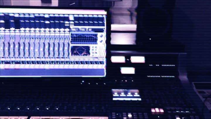 滴草由実のインスタグラム：「Mixing now.  #Exclusive #Limited #CD #Make #Sound #ArtMuseumOfYumiShizukusa」