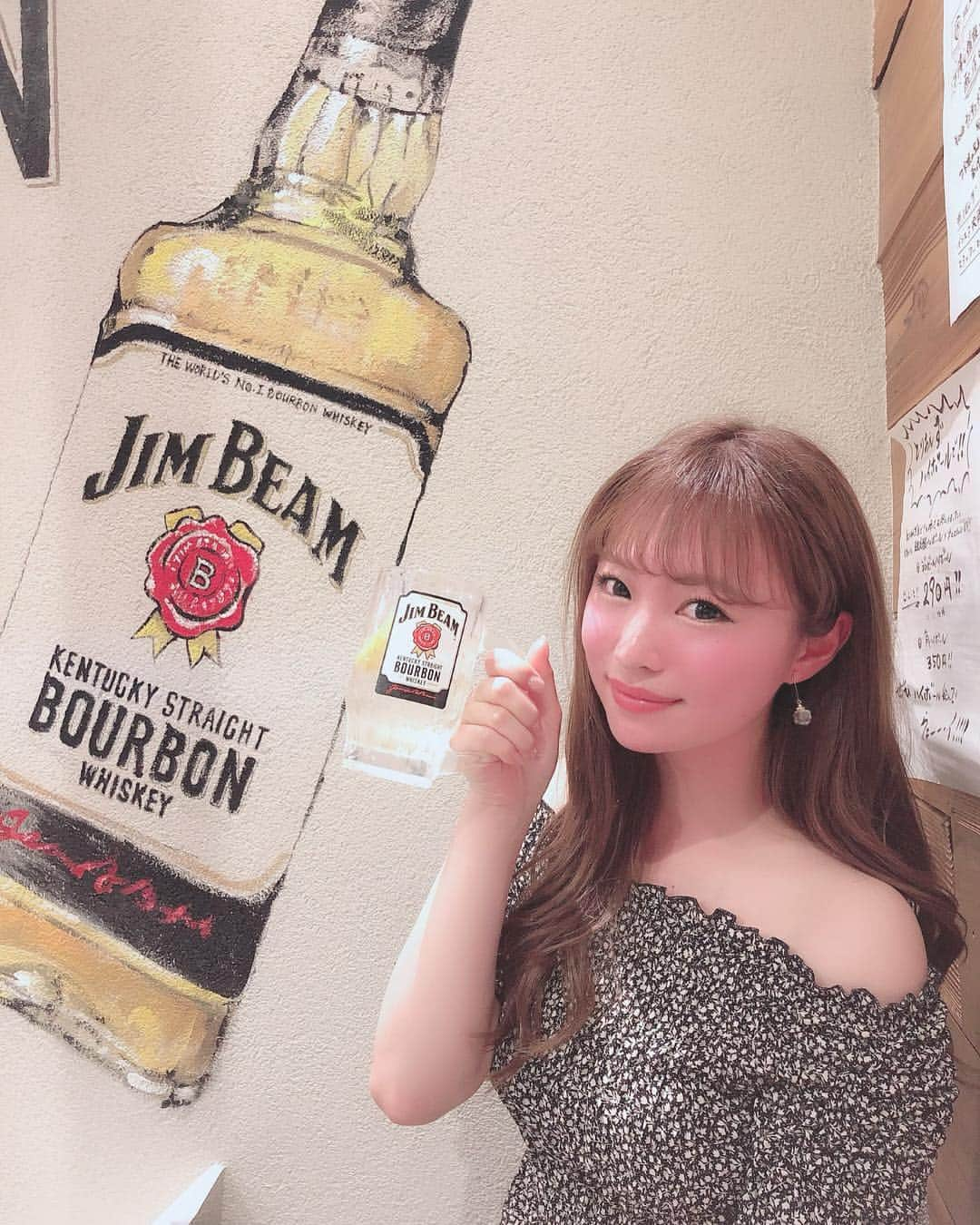 清里千聖さんのインスタグラム写真 - (清里千聖Instagram)「. この度JIM BEAMアンバサダーになりました🥰💕. ハイボール大好きなので本当に嬉しいです😝😝🔥💕. 5月18日.19日に開催される 「ZIP-FM DIRECT2019 . supported by JIM BEAM」を盛り上げます💕. 当日はみんなで一緒に乾杯しましょ🏝💕. 5月18日19日は久屋大通公園に. 集合でよろしくお願いします👏🏻👏🏻💕. またいろいろお知らせするねっ😊💕. #zipfm #JIMBEAM #ジムビーム #ハイボール #サントリー #suntory #DIRECT #レゲエ #フェス #coordinate #名古屋 #栄 #followme #l4l  #ootd #radiodj  #여행 #japan #fashion #焼肉 #ぼんず #beautiful #tagsforlikes #picoftheday  #instagramjapan  #japanesegirl #instagood #팔로우 #일상 #먹스타그램」4月23日 19時30分 - chiseikiyosato