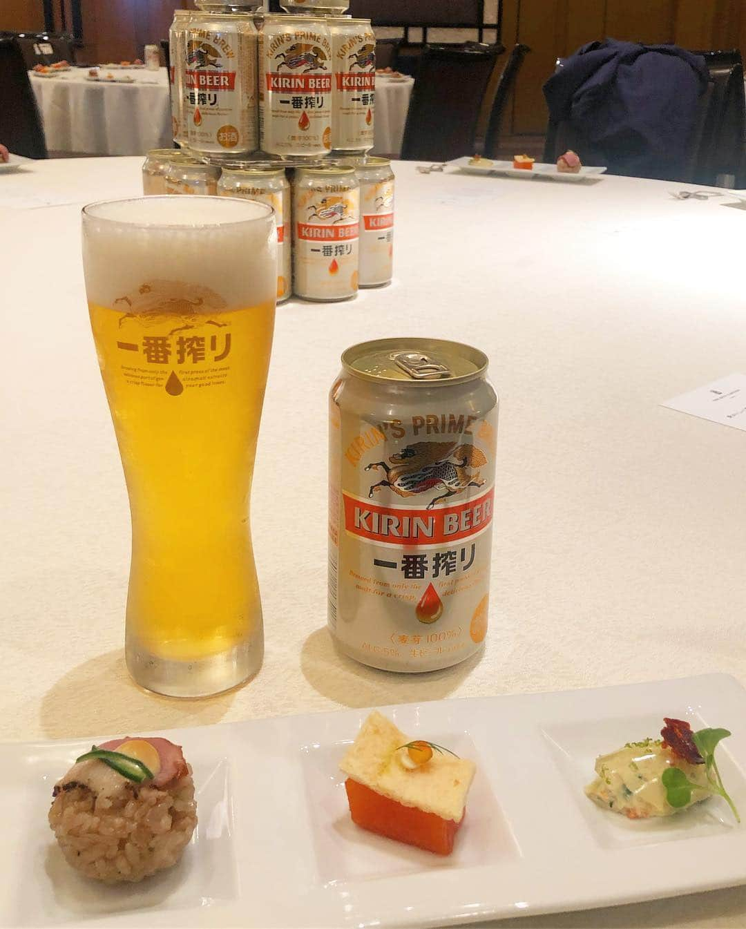 高橋としみさんのインスタグラム写真 - (高橋としみInstagram)「うーん！美味しい🥺✨ 冷えたビール最高です！ . 新しくなった新一番搾りの 完成パーティーにご招待していただき いち早く堪能してきました🍺✨ . どんな食事にも合うし 飲み飽きないおいしさです😊 お土産でもいただいたので お家で手料理とも合わせてみよう✨ . . . #新一番搾り #新おいしい #PR#キリン#一番搾り#ビール#ビール女子#beer」4月23日 19時42分 - toshimi_1002