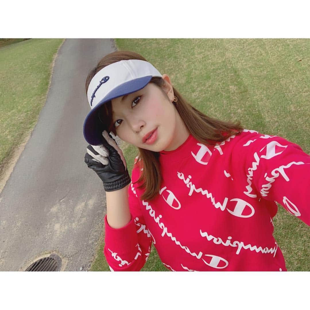稲村亜美さんのインスタグラム写真 - (稲村亜美Instagram)「先日ゴルフに行ってきました😍 フジクラさんでドライバーをリシャフトしてもらってから調子がすごくいいです！！！ ゴルフが楽しいーー！ 早くまた行きたいな〜！！ #フジクラゴルフクラブ相談室  #Fujikura ウェアは @champion」4月23日 19時55分 - inamura_ami