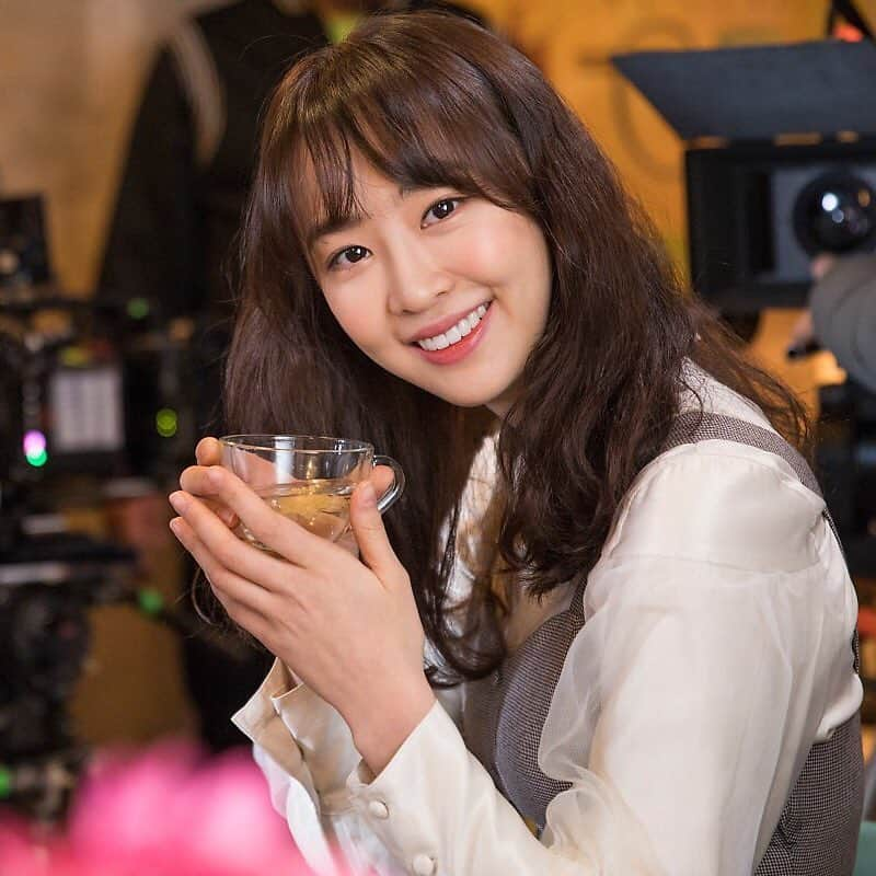 キングコングエンターテインメントさんのインスタグラム写真 - (キングコングエンターテインメントInstagram)「김다솜과 함께한 tvN <사이코메트리 그녀석> 안녕은 영원한 헤어짐은 아니겠지요~~ 😭  포스트 보러오시는 길 👉🏻 http://naver.me/xqxCxZ6H ⠀⠀⠀ #김다솜 #KimDaSom #tvN #사이코메트리그녀석 #은지수 #안녕이라고말하지마 #😢 #우리 #지수 #사랑해주셔서 #감사합니다 #💖」4月23日 20時14分 - kkbyss